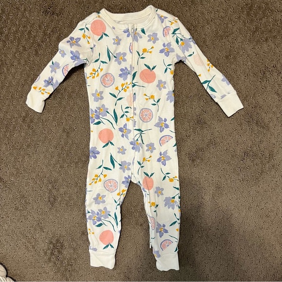 Old Navy White and Pink One Piece Footies - Picture 1 of 2